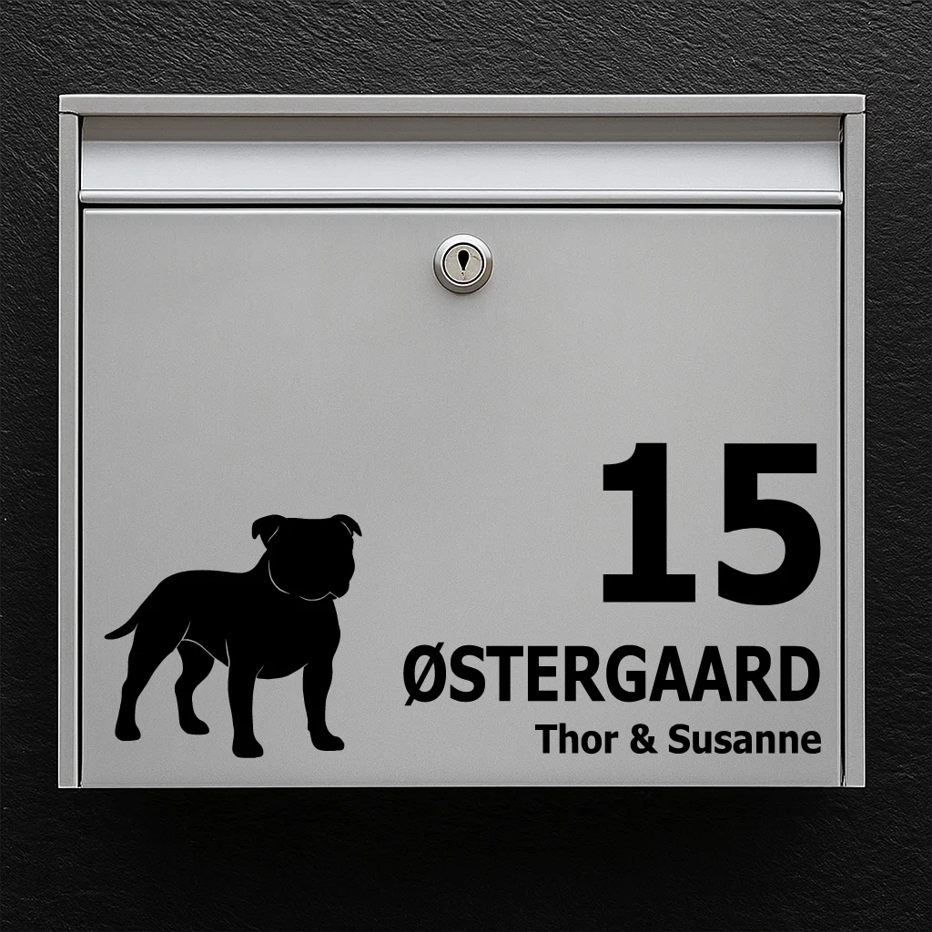 Postkassesticker med Staffordshire Bull Terrier