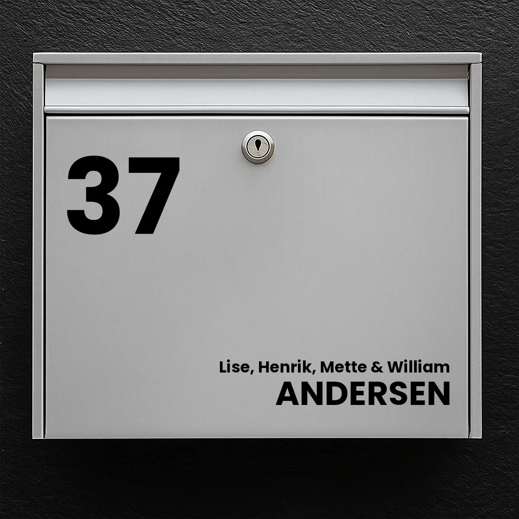 Postkassesticker – stort husnummer & efternavn (med fornavne)